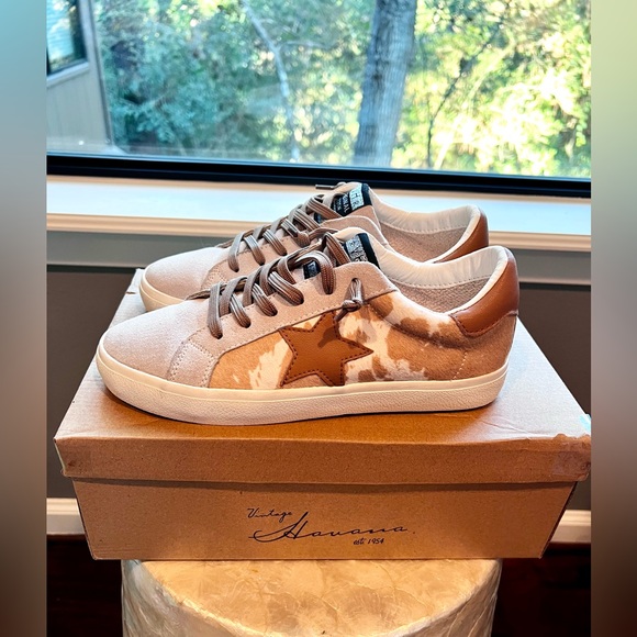 VINTAGE HAVANA Calf-Hair Low-Top Sneakers Size 7.5 - Picture 5 of 11